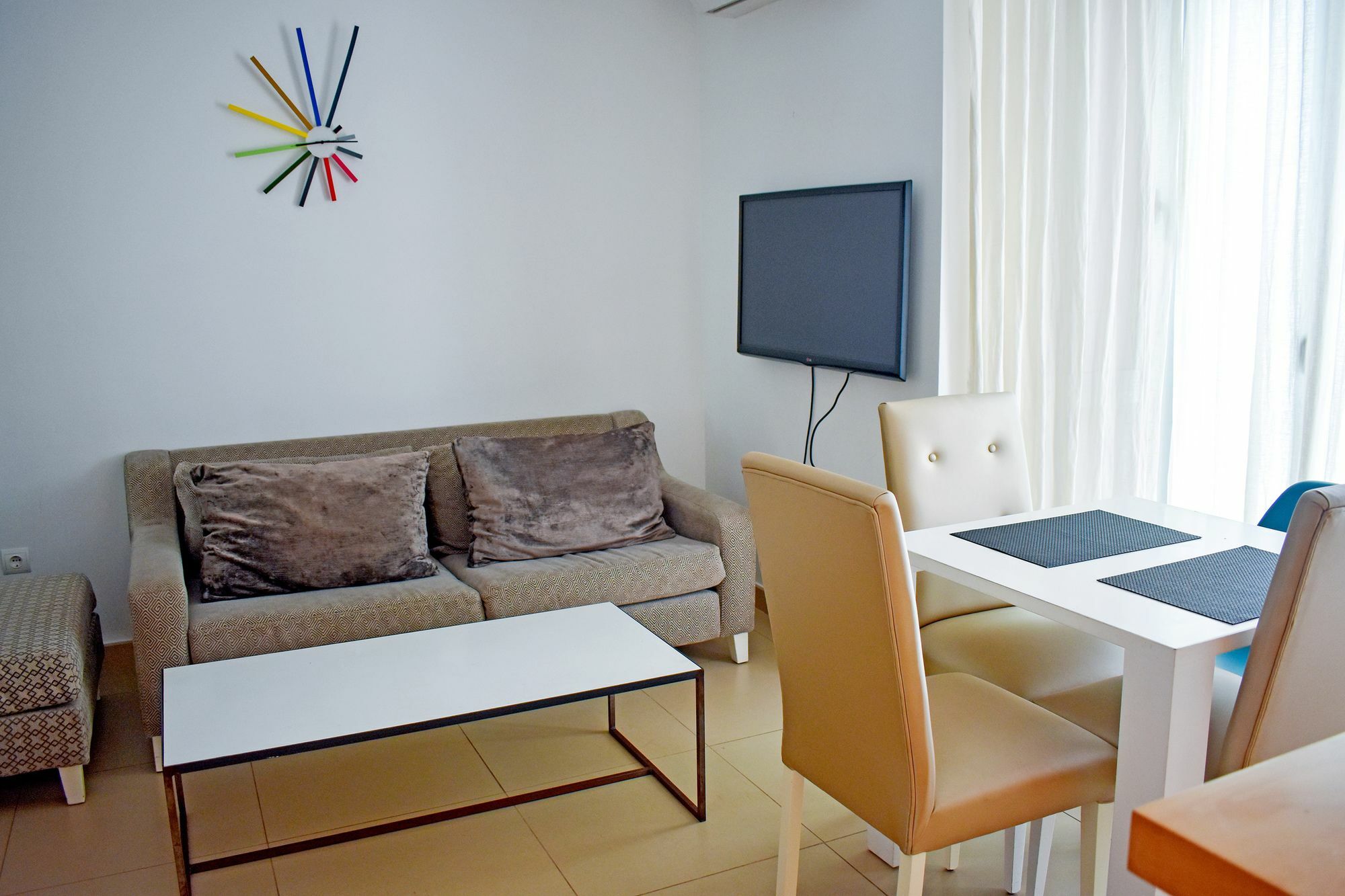 Urbanliving Fajardo Apartamento Málaga Exterior foto
