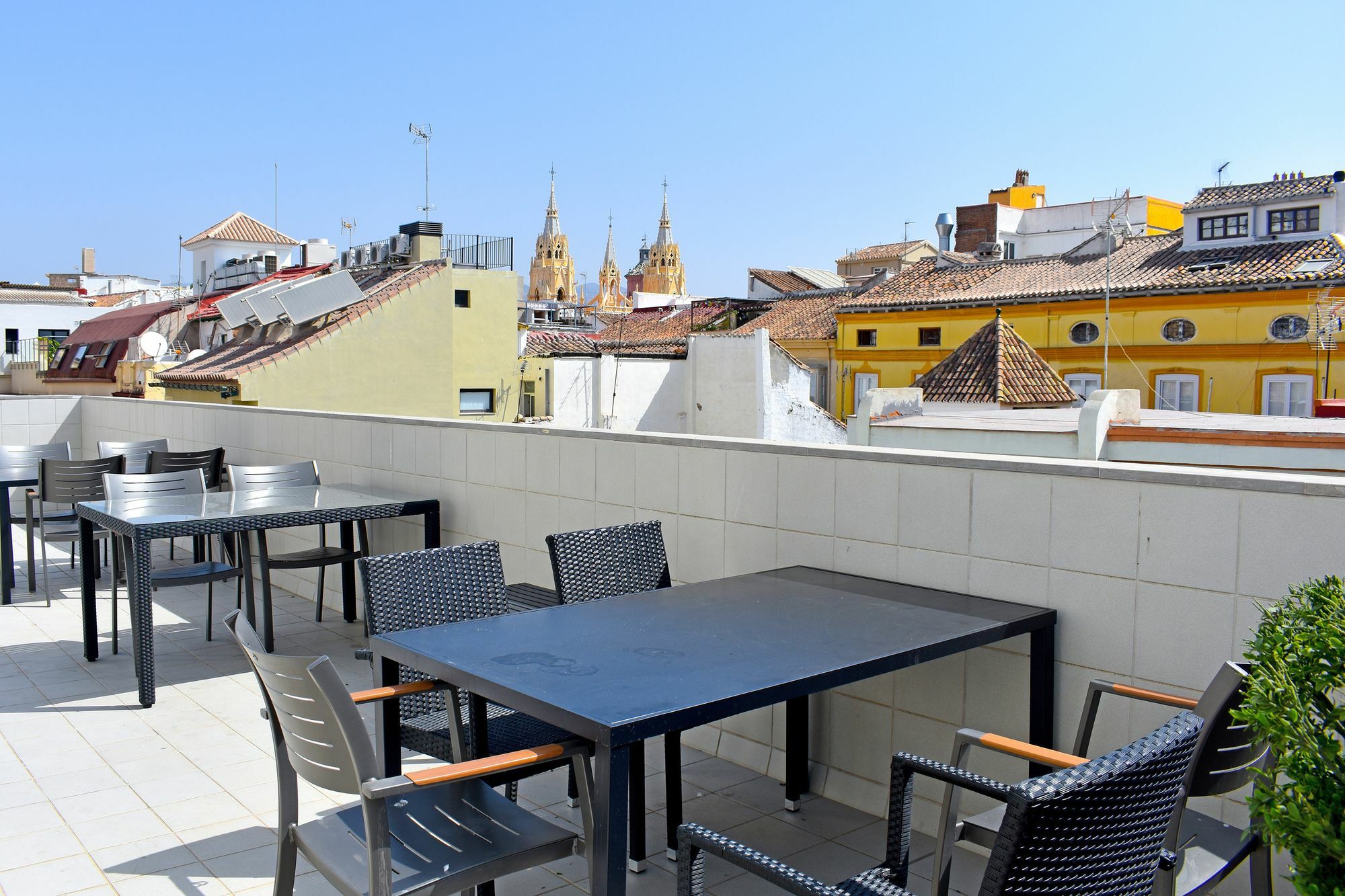 Urbanliving Fajardo Apartamento Málaga Exterior foto