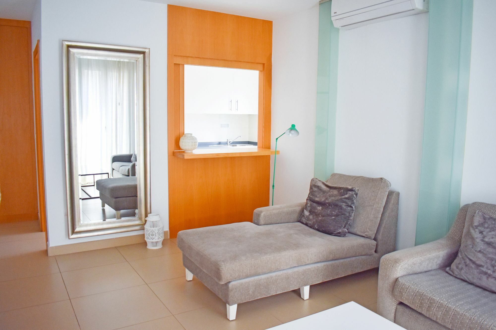 Urbanliving Fajardo Apartamento Málaga Exterior foto